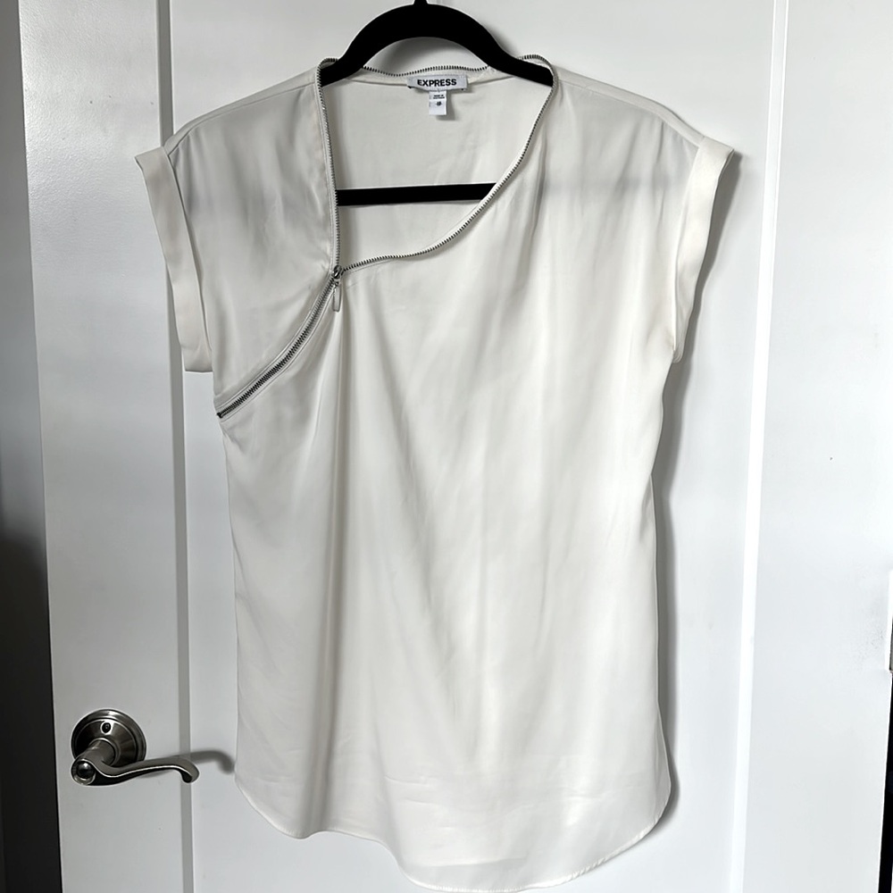 Express Zip Neck Gramercy Tee Top Blouse Ivory Cap Sleeves - Picture 4 of 7